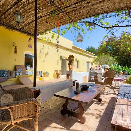 Pensionat Casa De Mondo Ii
